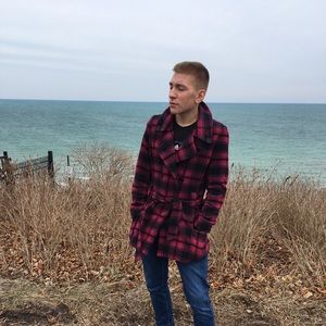 Meet your Posher, Caleb